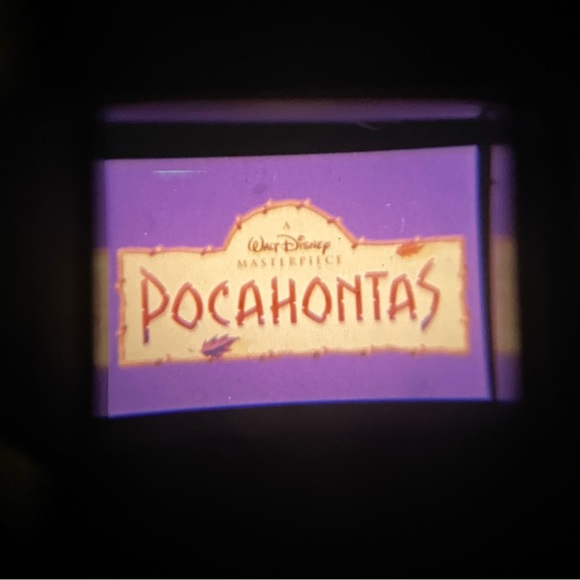 Disney Pocahontas Blockbuster Vintage Pocket Viewer Collectibles Rare HTF 1995 - Picture 6 of 9